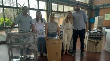 Entregaron equipamiento para los comedores escolares de 25 de Mayo