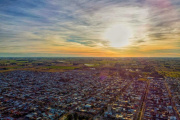 Bolívar apuesta al desarrollo local en un contexto de desafíos nacionales