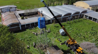 Olavarría: Se llevó a cabo el recambio y montaje del nuevo tanque de agua de la Escuela Técnica Nº 2