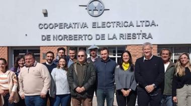 El Intendente de 25 de Mayo se reunió con cooperativas y funcionarios provinciales