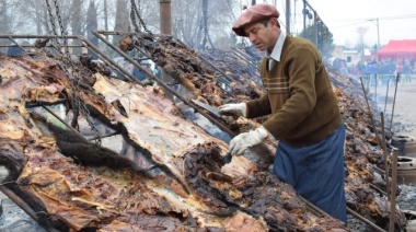 General Alvear celebra su 155° aniversario con asado gratis para todo el pueblo