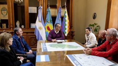 Azul: Sombra mantuvo reuniones con miembros del Colegio de Ingenieros