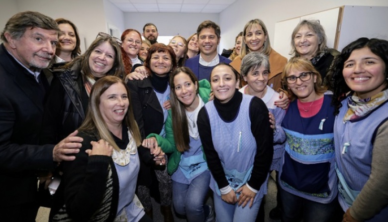 Kicillof inauguró las obras de ampliación del Jardín de Infantes N°916 en Azul