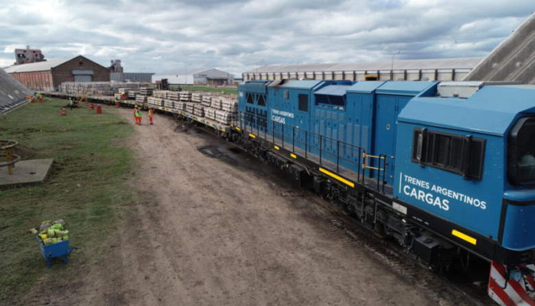 Caputo autorizó el traspaso de tierras ferroviarias a una empresa en Olavarría
