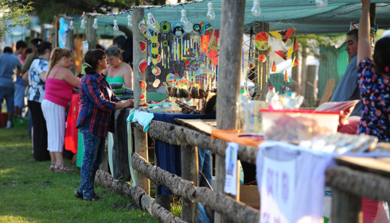 Tapalqué lanza su primera fiesta de artesanos con shows y feria nacional
