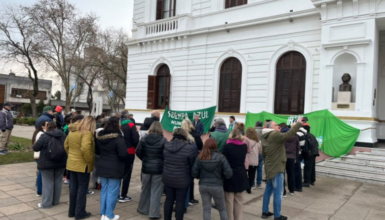 Municipales de Azul lanzan un paro de 72 horas por el pago incompleto del aguinaldo