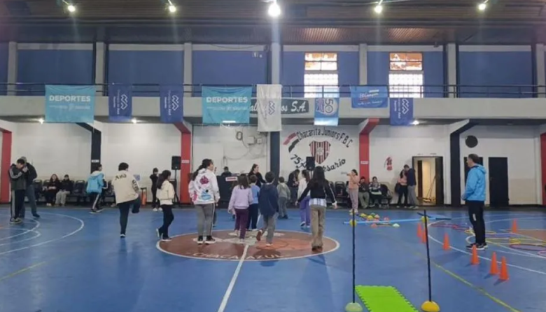Música en vivo, tradición y cierres de programas