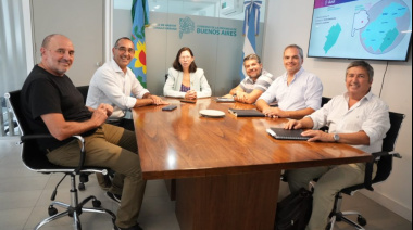 El intendente Sombra firmó un convenio de leasing para compra de equipamiento