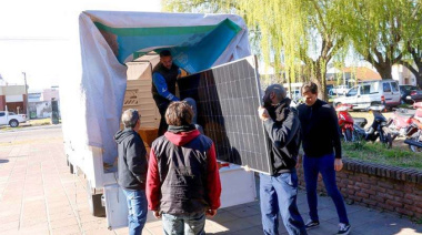 Bolívar: la Escuela Técnica Nº1 recibió equipos solares para capacitar a sus estudiantes