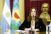 Irrumpieron en una radio y agredieron a una concejal que propone recortar fondos al sindicato municipal